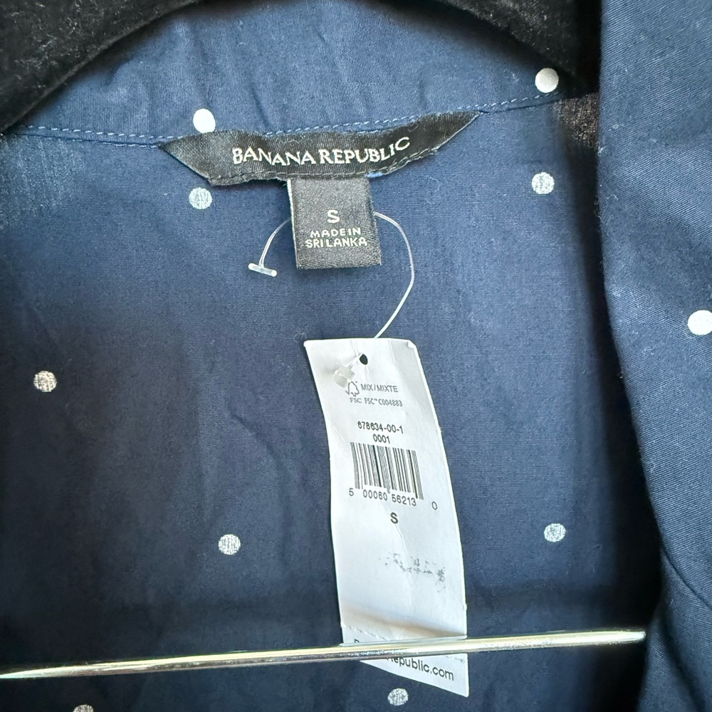 Banana Republic Navy and White Polka Dot Top - Picture 4 of 5